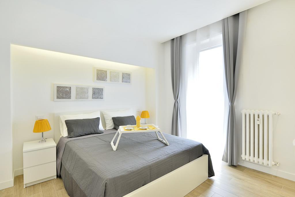 New Romantic Trastevere Apartment ภายนอก รูปภาพ